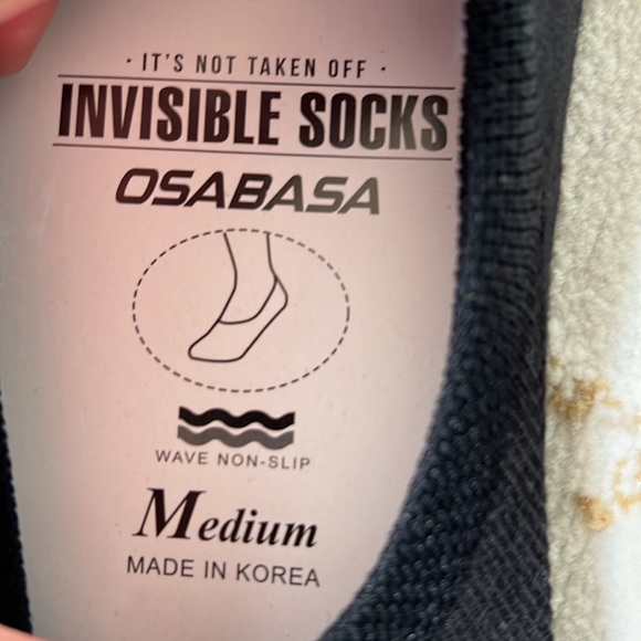 Set of Two Pairs Black Invisible Socks with Ankle Grip - Picture 3 of 4